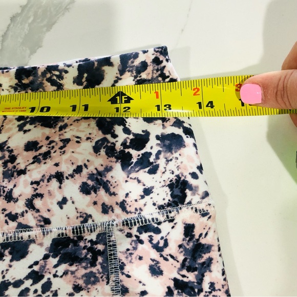 Balance Collection Tie-Dye Leggings (Juniors size L) - Picture 7 of 8